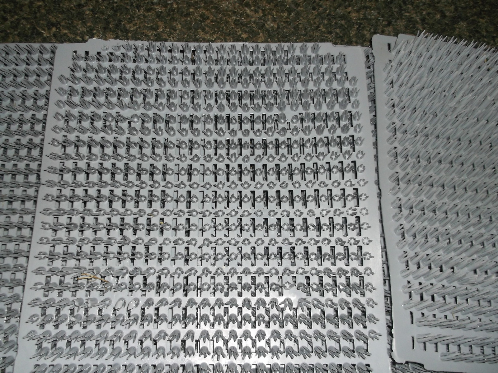 5 Nesting Box Mats Washable Bottoms for Boxes