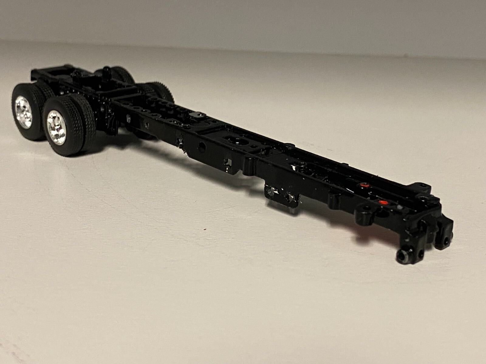 BLACK DCP 1/64 PETERBILT 359/379/389 270 FRAME (5 5/8