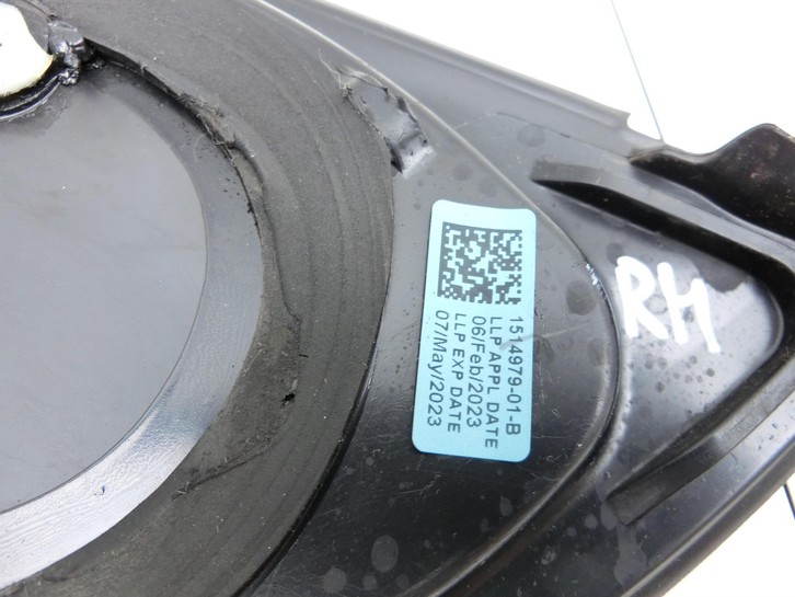 Tesla Model 3 Perf 20-23 Seitenscheibe Dreieckfenster Hinten Rechts Tesla Model 3 Perf 20-23 18.04.2023... Vorschau 5