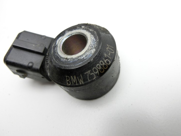 BMW F01 750iX 08-12 Klopfsensor Sensor BMW F01 750iX 08-12 09.06.2011 9907102 07129907102 7598861-01 gebraucht Vorschau 2