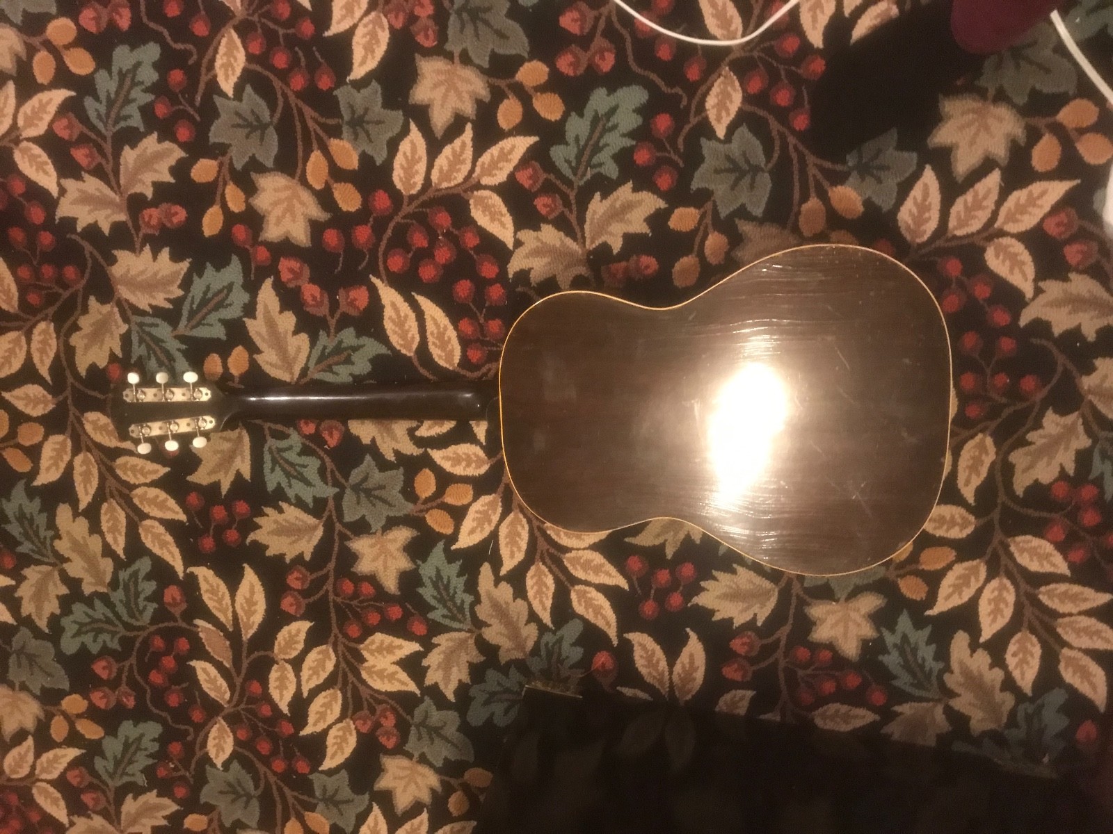 1950 Gibson LG-2 guitar
