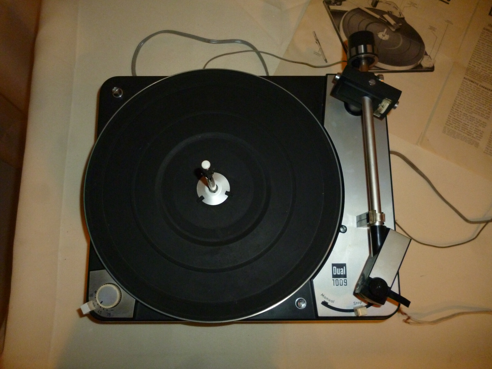 Dual 1009 Vintage Direct Drive Turntable Record Player Germany Classic 4 speeds