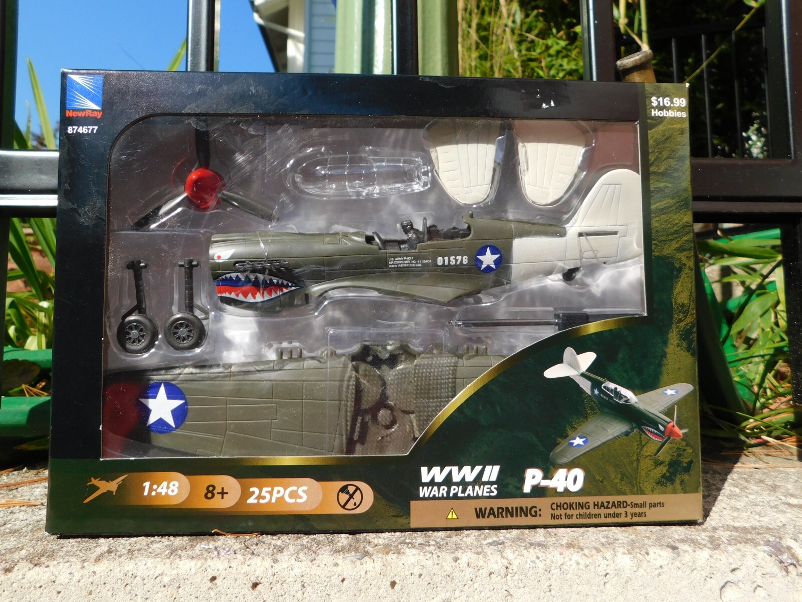 newray　F16 Fighter Plane Model Kit – New-Ray Toys (CA) Inc.