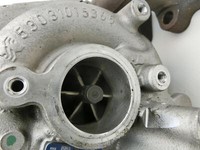 Audi Q5 8R 12-17 TDI 2,0 140KW CNHA Turbolader Turbo Abgasturbolader Audi Q5 8R 12-17 26.10.2016 04L253056L... Vorschau 8