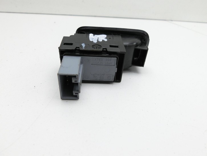 VW Polo V 6R 14-17 5T Fensterheberschalter Schalter Rechts Vorne VW Polo V 6R 14-17 11.12.2014 6R0867255 gebraucht Vorschau 3
