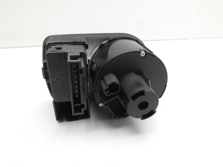 Audi A1 8X 10-14 Lichtschalter Schalter Audi A1 8X 10-14 08.08.2011 8X1941531R 10023658017 gebraucht Vorschau 4