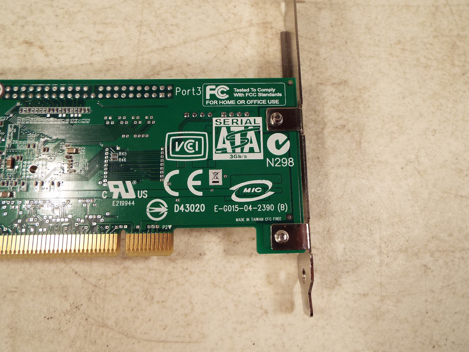 Lot of 2 Controller RAID SATA Promise FastTrak TX2300