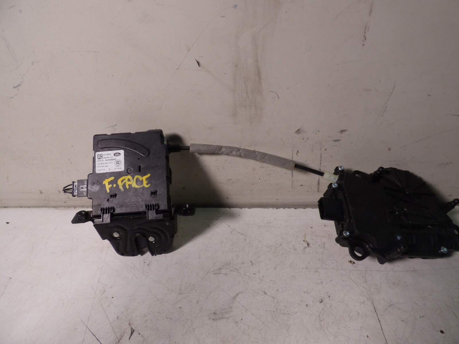 Serratura portellone JAGUAR F-PACE 2019 939434-107