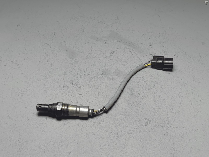 Used 2014-2020 Acura MDX Front Left Driver Side Upper Oxigen Sensor OEM