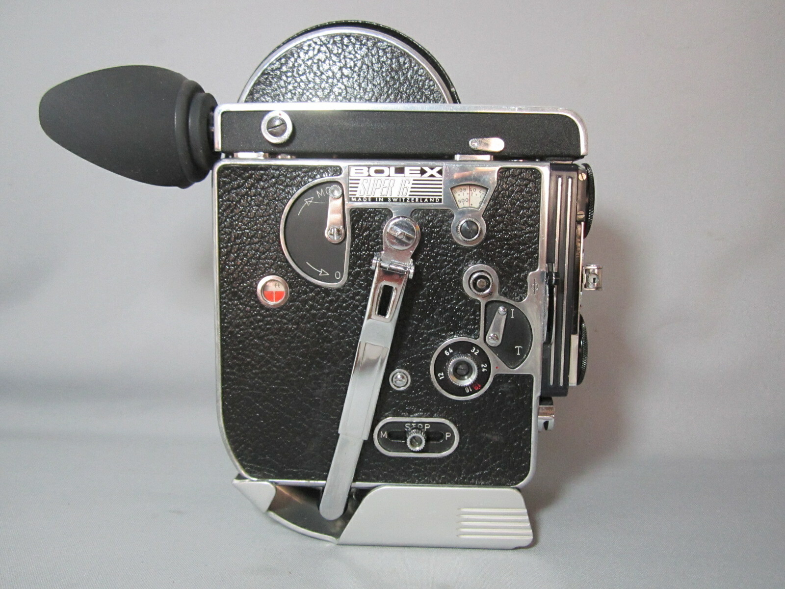 SUPER-16 BOLEX REX-1 MOVIE CAMERA ENLARGED VIEWER SERVICED TESTED READY TO FILM!