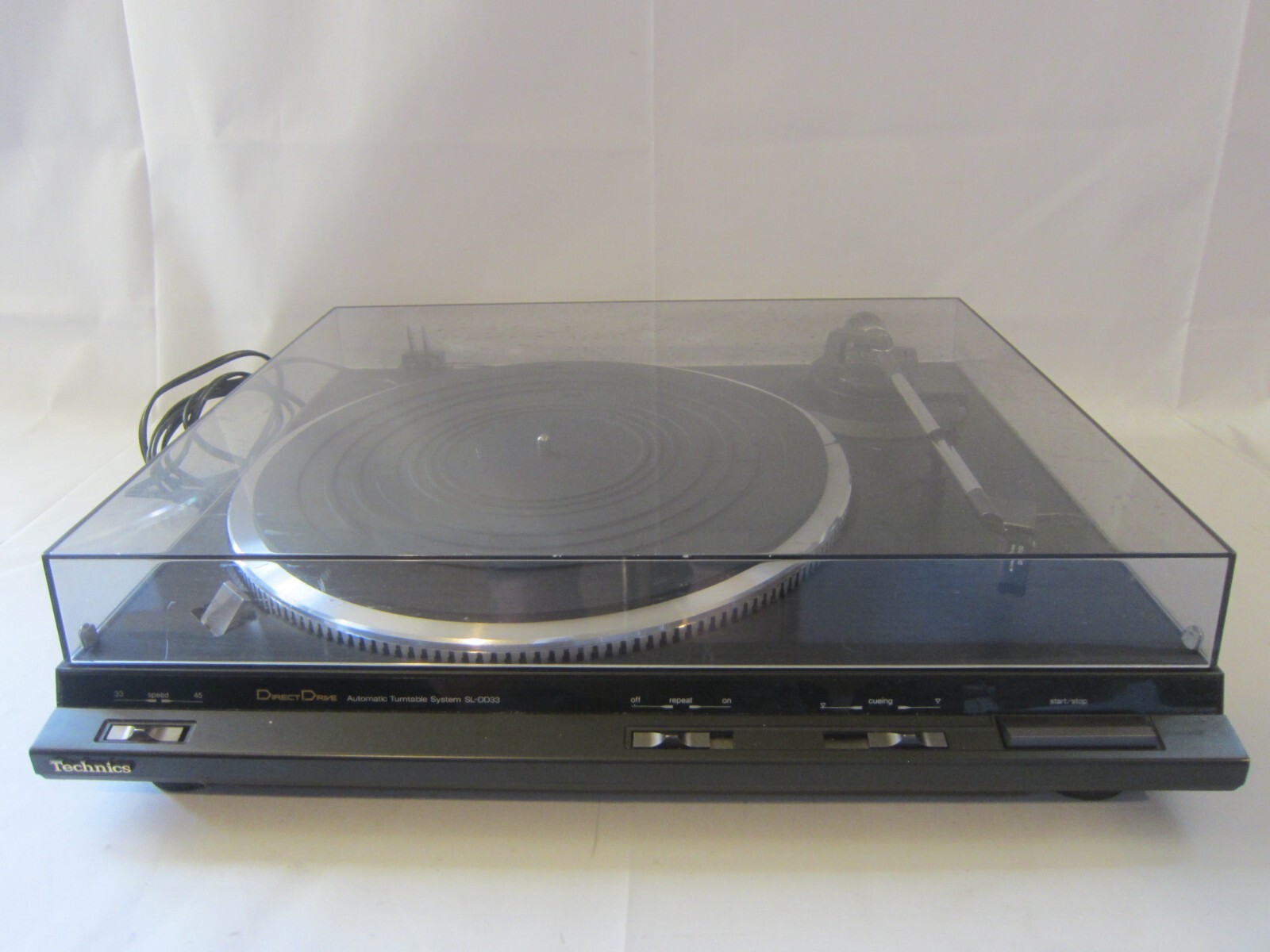 Technics SL-DD33 Direct Drive Fully Automatic Turntable (No needle