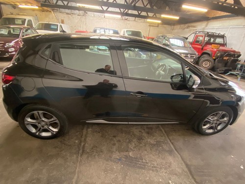 Renault Clio image