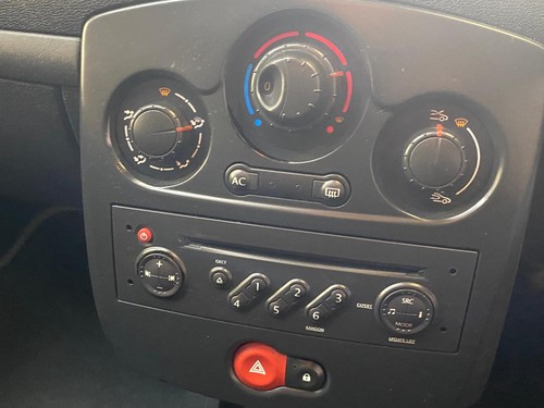 Renault Clio image