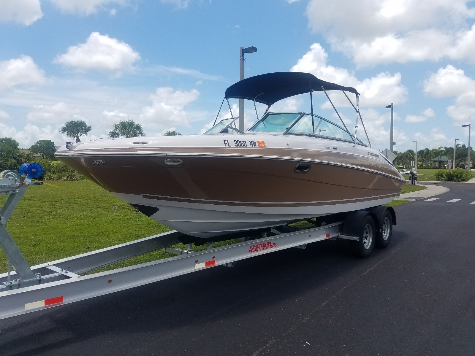 2008 Four Winns H260, Merc 6.2 320HP. Bow rider, Sea Ray, Cobalt