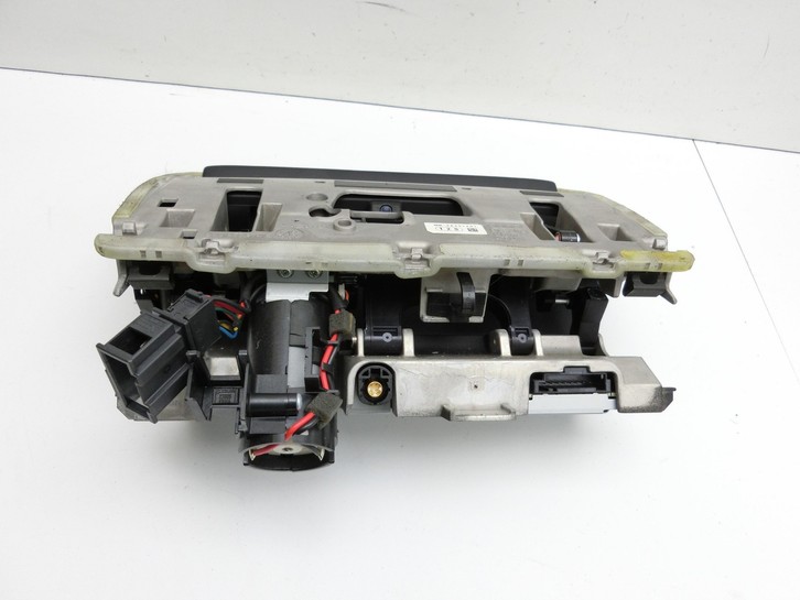 Audi A3 8V 8VS 16-20 Bildschirm Display Monitor Audi A3 8V 8VS 16-20 18.12.2019 8V0857273P 8V0857974E gebraucht Vorschau 5