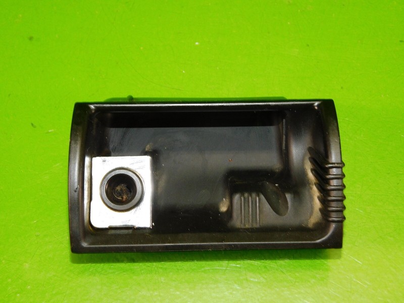 01-05 VW Passat GLX OEM ashtray armrest console lighter insert