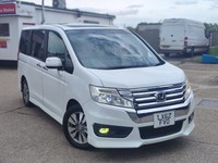 HONDA STEPWAGON WHITE 2.0 PETROL 2013(62) DOUBLE SUNROOF,ULEZ FREE,7 SEATERS
