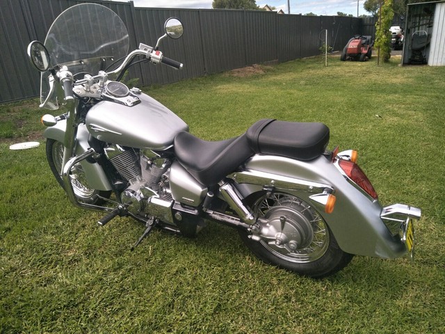 Honda shadow 400 вес