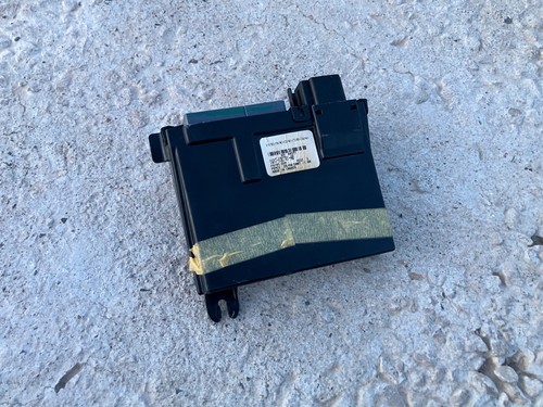 00 01 02 Lincoln Town Car Driver Door Keyless Entry Module OEM 1W1T-13C791-AB