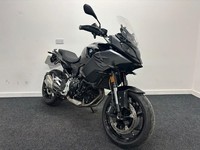 BMW F900XR ** QUICK SHIFT - CRUISE CONTROL - RIDER MODES  ** 