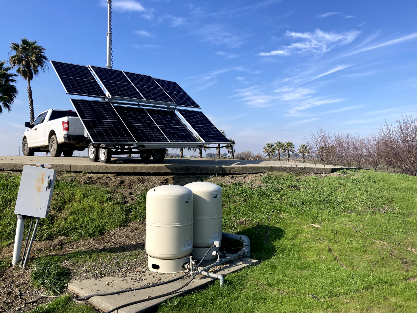Complete Off-Grid Solar Mobile Trailer: Sun Titan L15 - 15.4kWh Lithium Battery