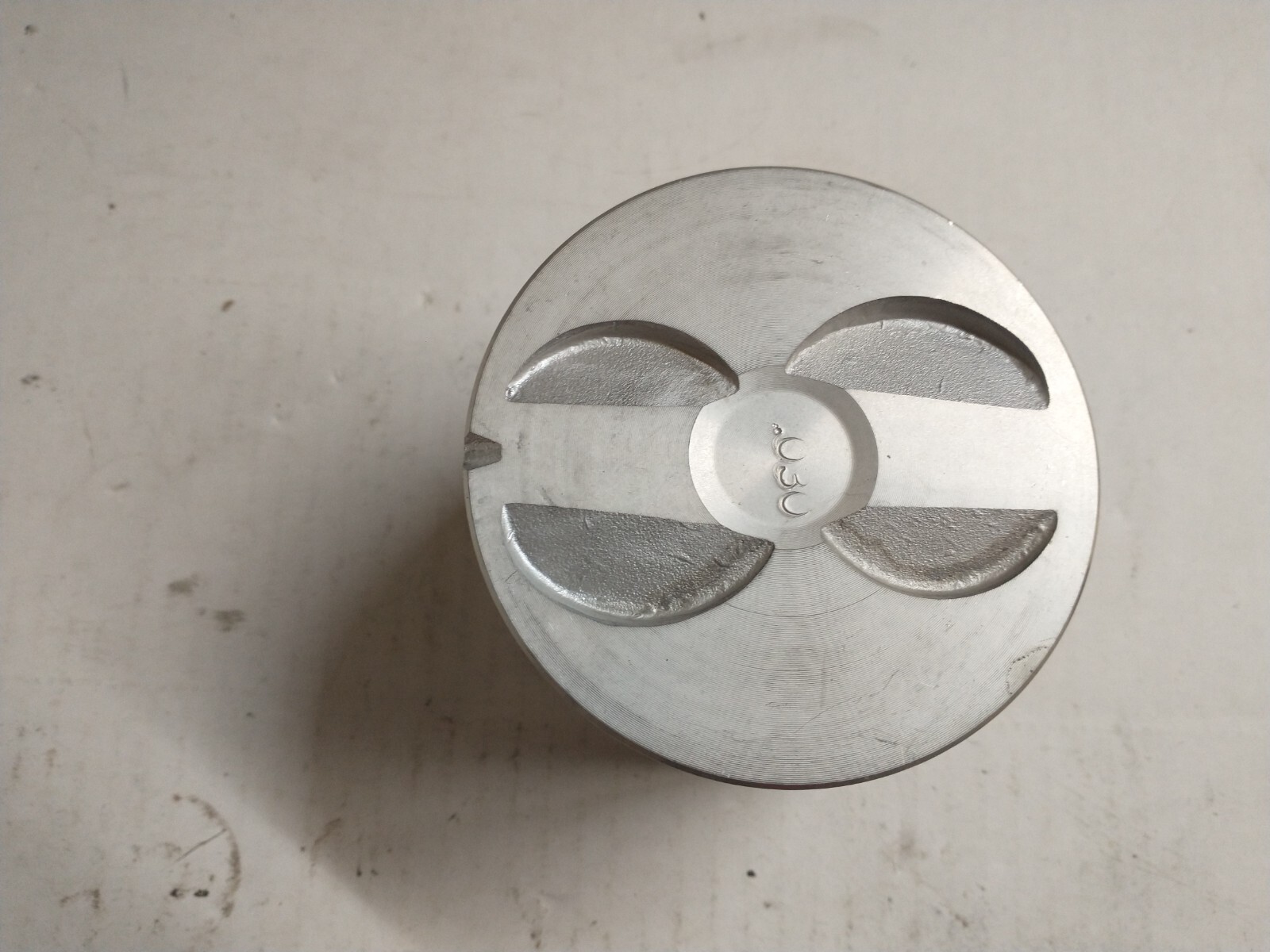 C62 ハドソンフォーリミテッドエクスプレス FORD 351 WINDSOR PISTON .030 OVER CAST FLAT TOP 336P SEALED