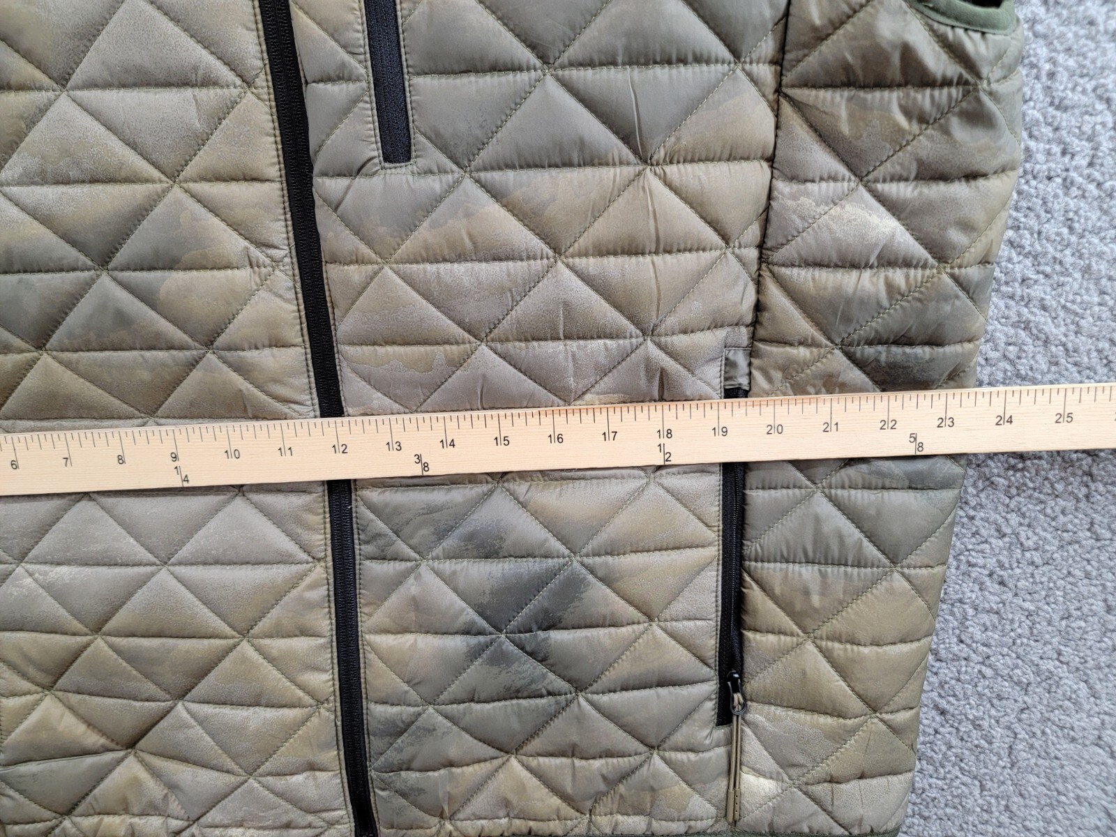 Bass Outdoor Delta Diamond Quilted Packable Puffer Vest Men's XL Olive Combo - Picture 6 of 16