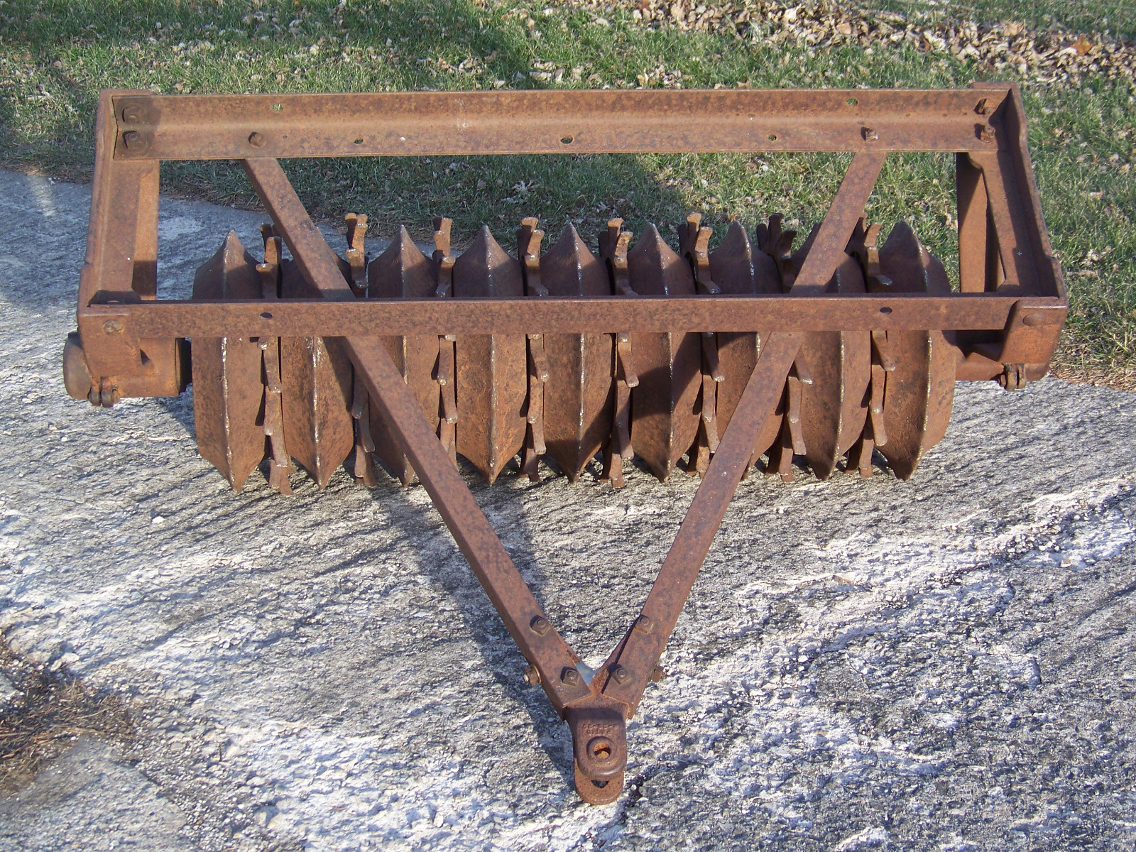 DUNHAM 4 ft Cultipacker Deer Turkey Food Plot Landscaping Grass Garden Seeding