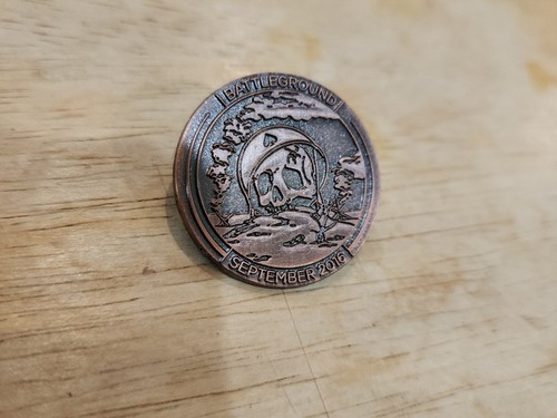 コレクション Loot Gaming September 2016 Battleground Battleground September 2016 Loot Gaming Lootgaming Crate Pin