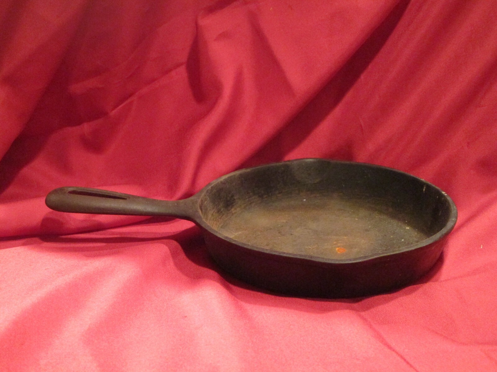 Vintage Cast Iron 6 1/2 Skillet, with a 3 on the Handle | eBay Vintage Cast Iron 6 1/2 Skillet, with a 3 on the Handle | eBay