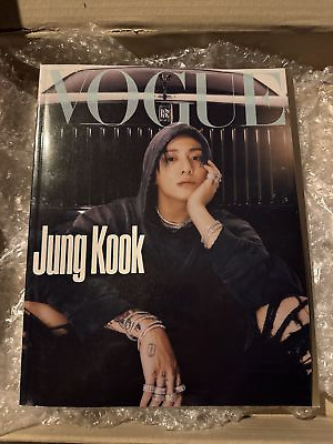 VOGUE Korea 2023 October Magazine Book - 방탄소년단 BTS JK VOGUE Korea 2023 October Magazine Book - 방탄소년단 BTS JK