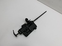 Renault Clio IV BH 12-16 Tankdeckel Stellmotor Tankklappenmotor Renault Clio IV BH 12-16 23.12.2013 gebraucht Vorschau 4