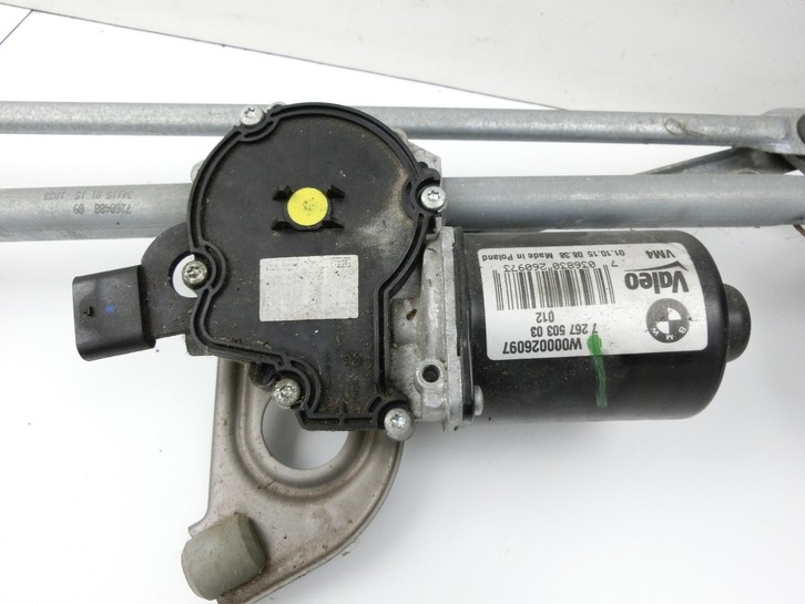 BMW 428i F36 14-17 Wischermotor m. Wischergestänge Vorne BMW 428i F36 14-17 02.06.2016 7260488 61617260488... Vorschau 2