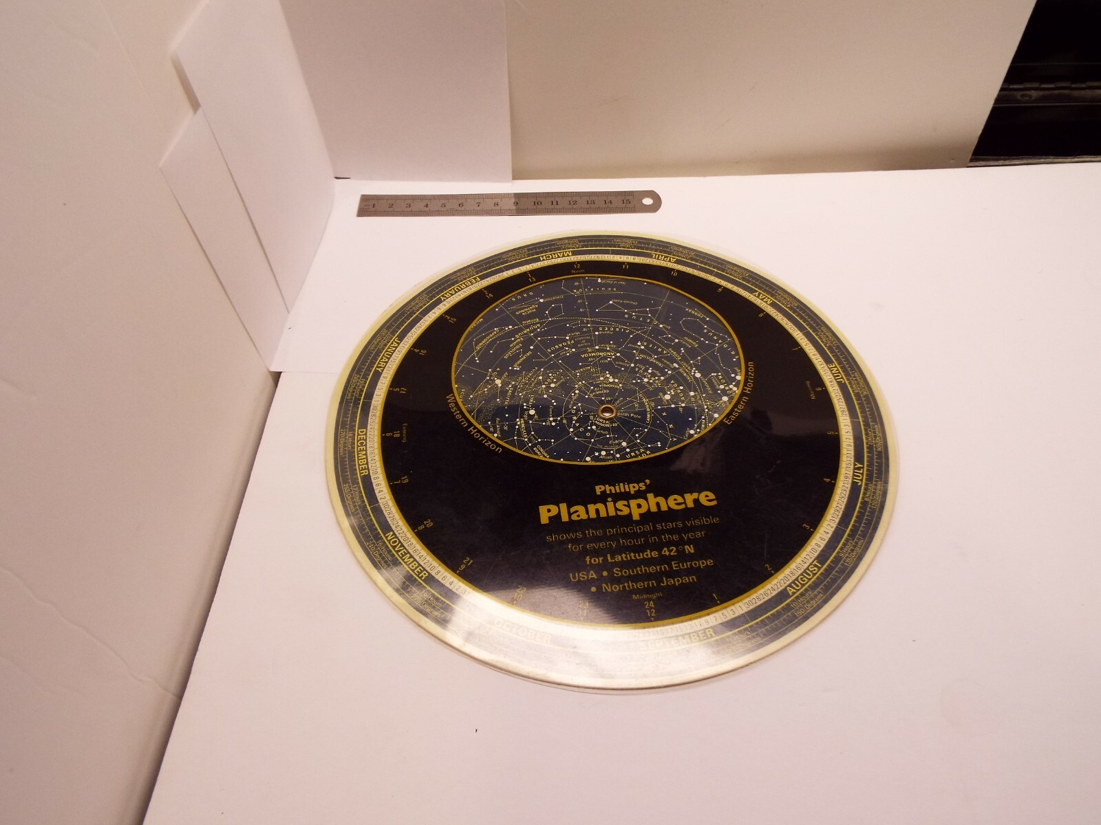 Philips Planisphere Vintage 1982 Shows Stars Visible for Every Hour of the Year