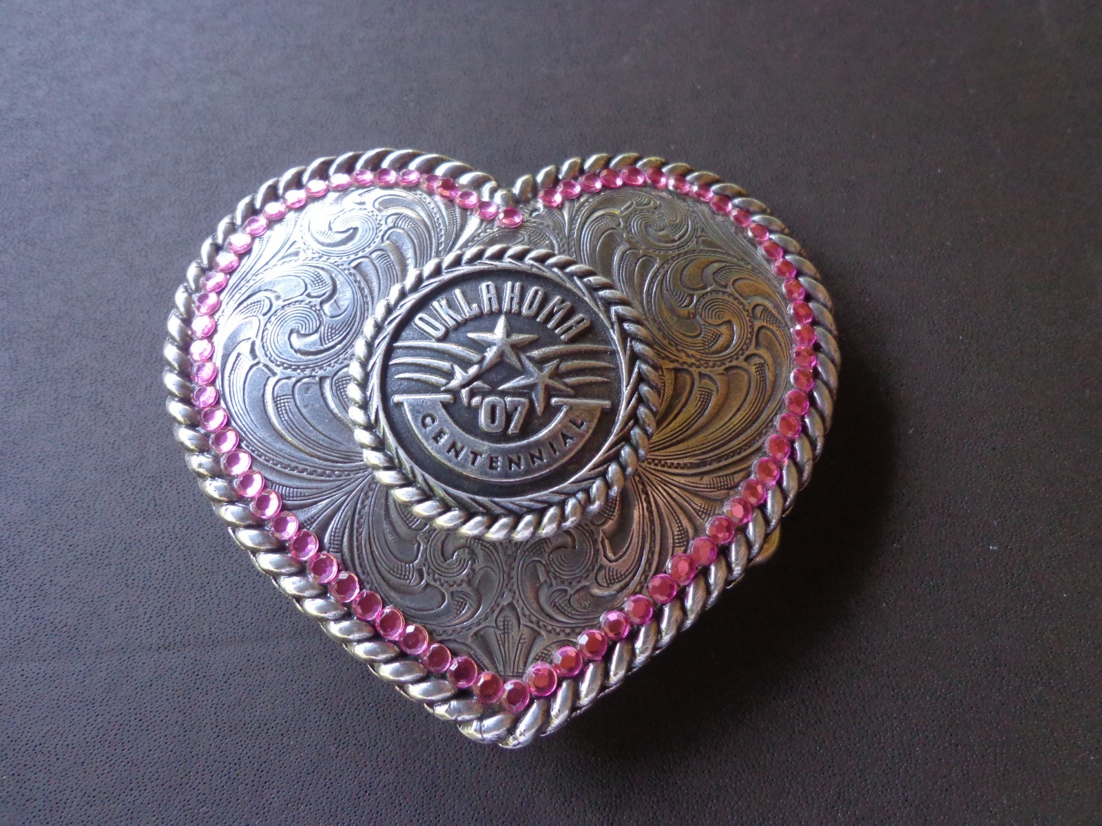 HEART SHAPE PINK RHINESTONE  BELT BUCKLE OKLAHOMA CENTTENNIAL