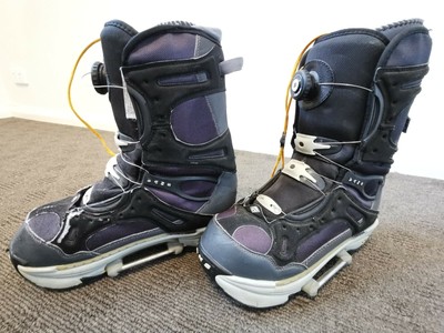 vans step in snowboard boots