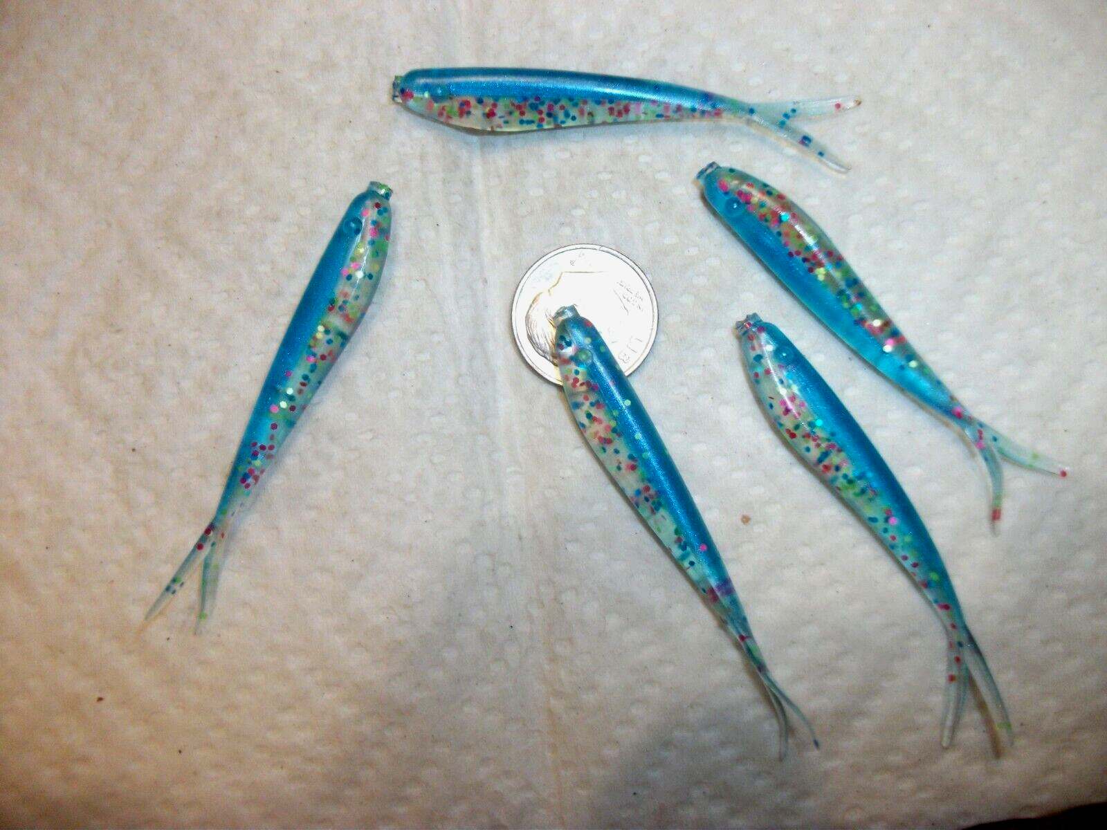 100-2 1/4"crappie bass-walleye-minnow-jigs-grubs-bait-drop shot-split tail-fluke