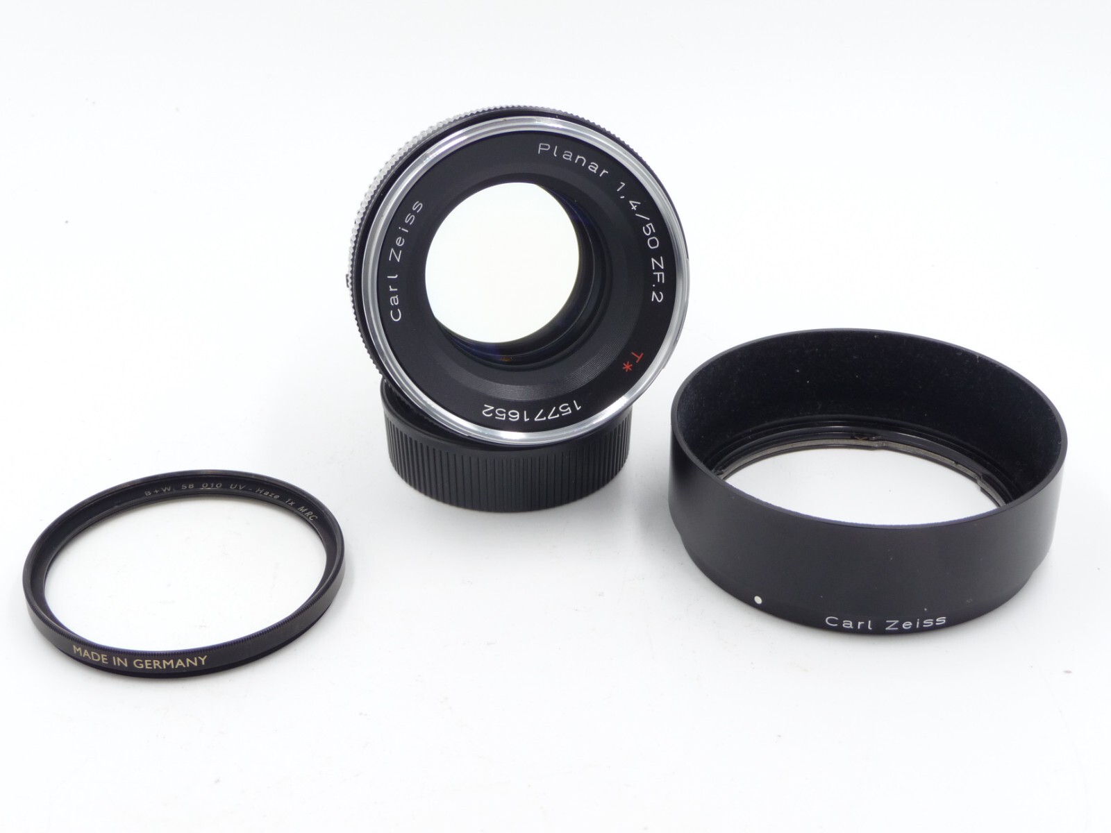 Zeiss Planar 50mm f1.4 ZF.2 for Nikon F + rear cap, UV