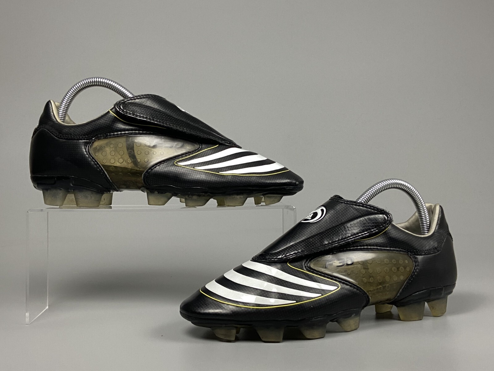 NSM←←←R9Fadidas　F30 i TRX FG　激レア品 NSM←←←R9Fadidas F30 i TRX FG 激レア品 F30 i TRX FG