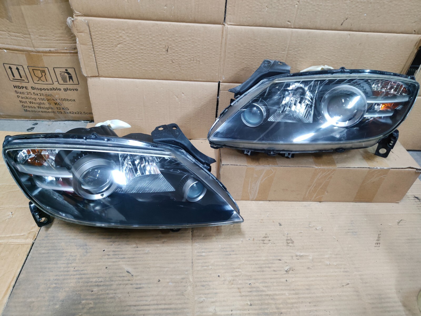 GOOD CONDITION Mazda RX8 RX-8 SE3P Xenon Headlights Lamps