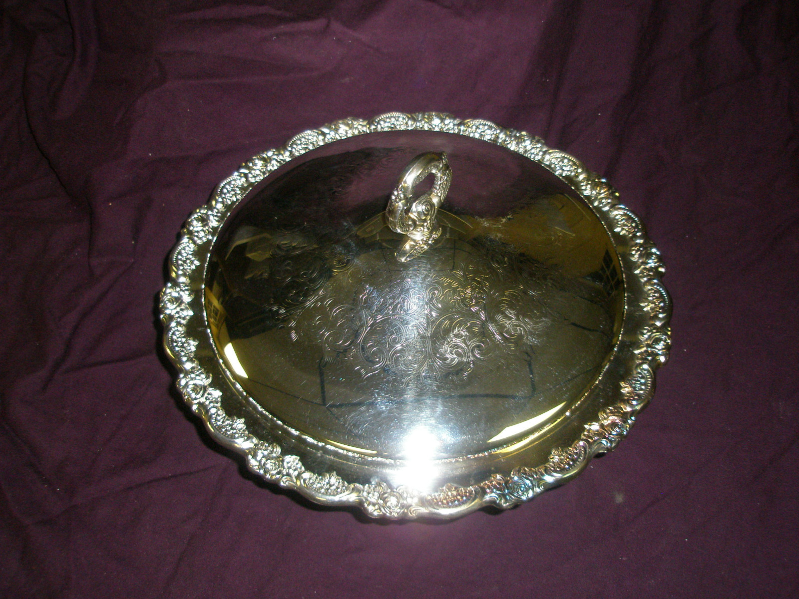 Oneida Silversmiths Silver plate Footed Casserole Serving Dish