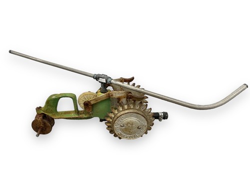 National Walking Sprinkler B3 And A5 Model - Vintage Green