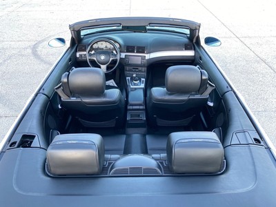 image 4 of interior