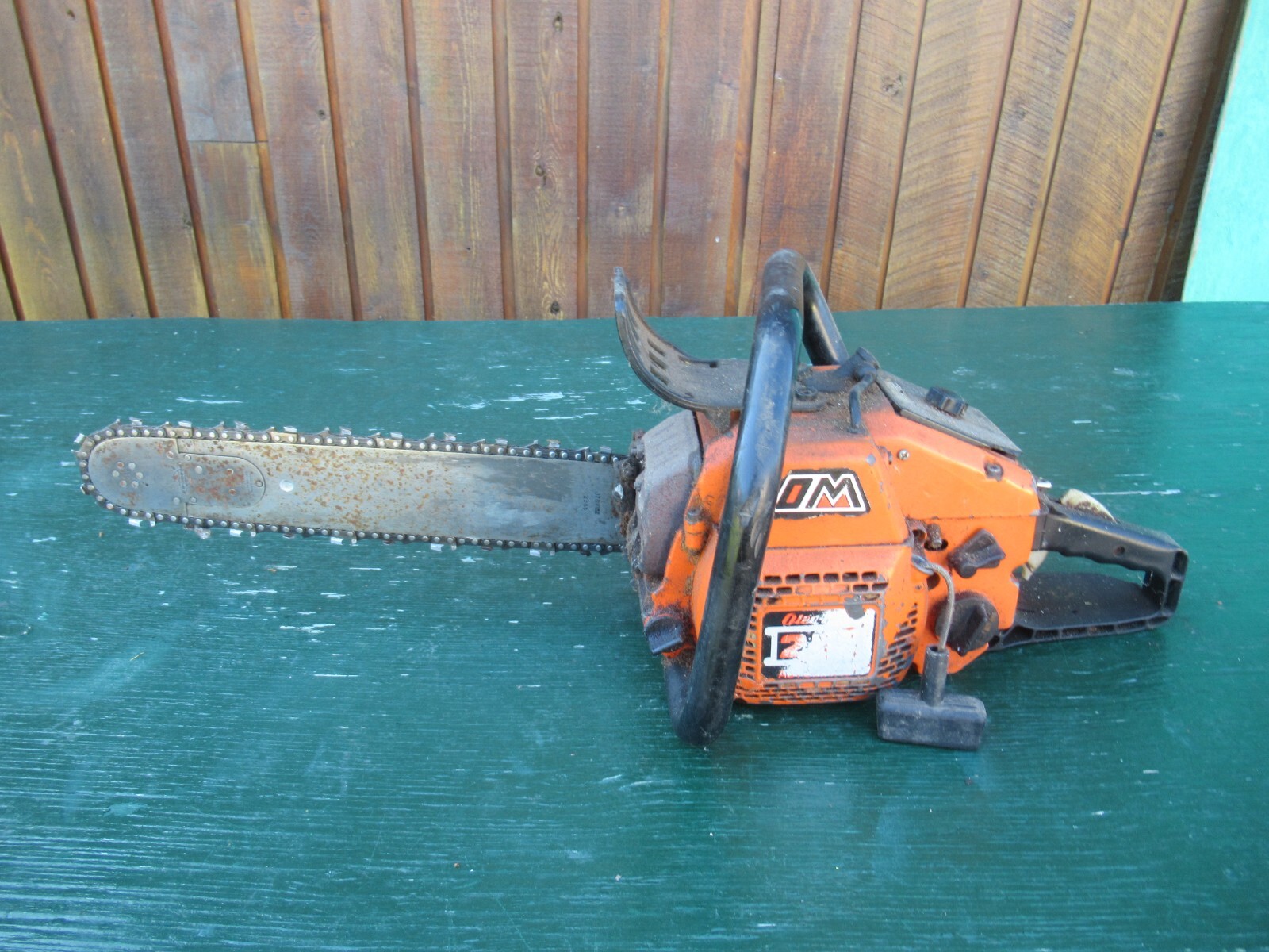 Vintage OLEO MAC 245 Chainsaw Chain Saw with 16