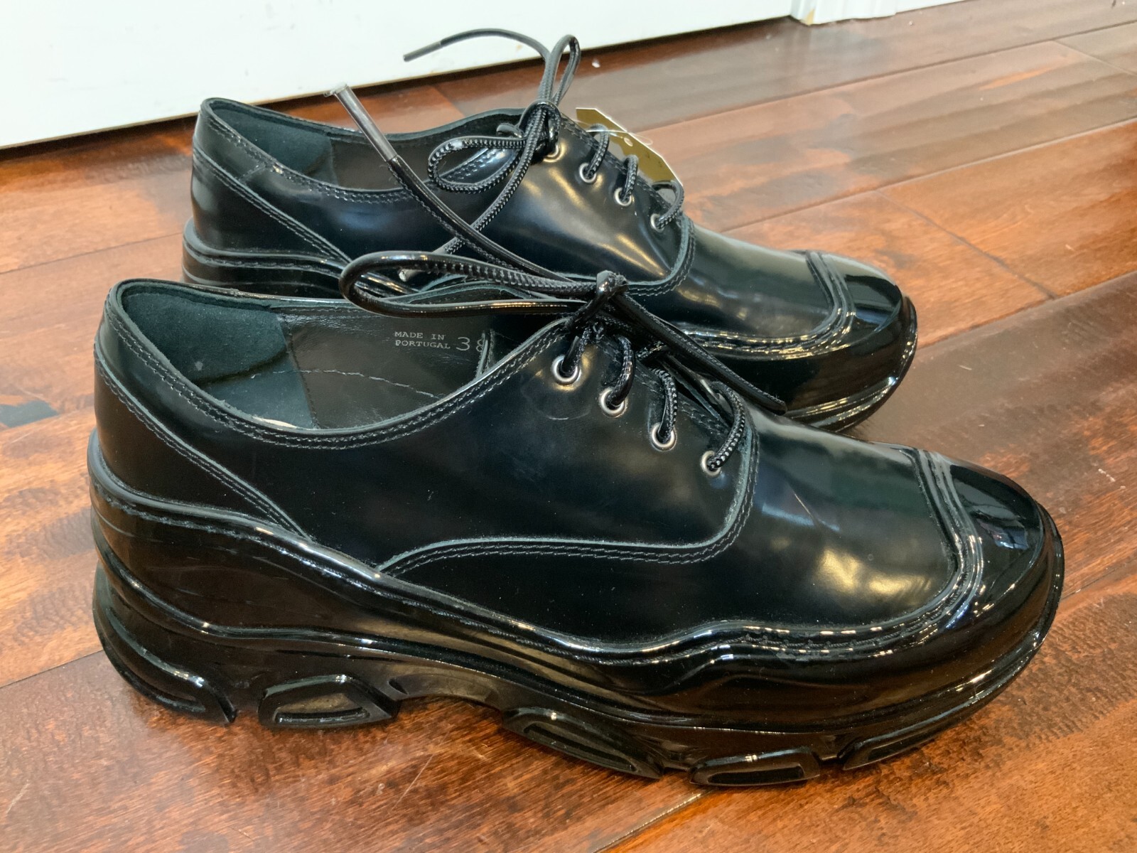 Simone Rocha Trek Black Patent Leather Sneaker Oxfords, Size