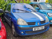 2005 Renault Clio 1.2 16v Dynamique 3dr HATCHBACK Petrol Manual