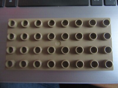 Lego Duplo Platte 4x8 Noppen  -  siehe Fotos