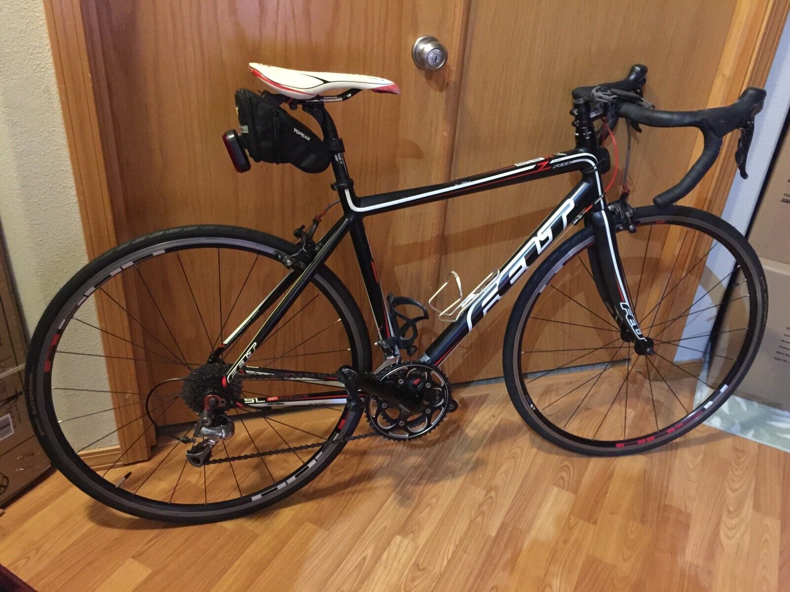 🔥🔥Felt Z-85 Z Series 54CM Carbon Road Bike 7005 SuperLite 🔥🔥Felt Z-85 Z Series 54CM Carbon Road Bike 7005 SuperLite