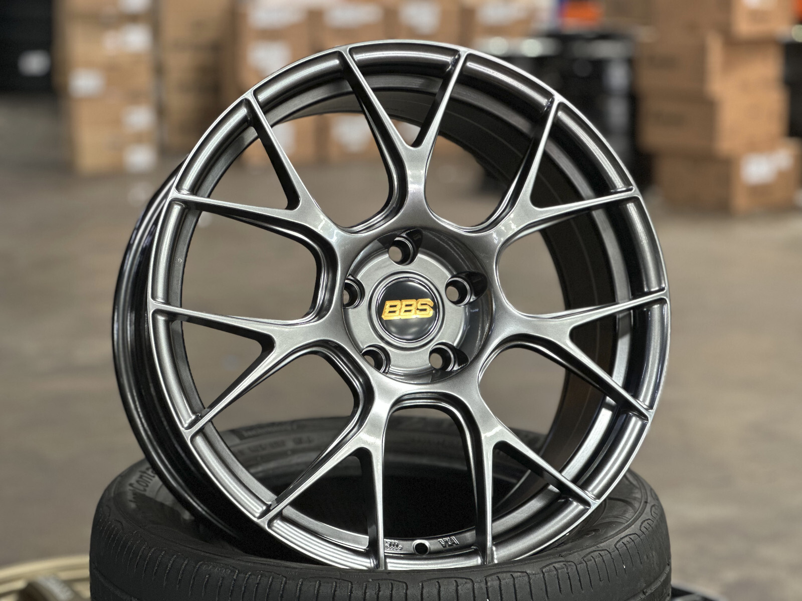 tomo　0507 New 18x8 RS RE-7 Design (4 Wheel) 5x114.3 fit TOYOTA MAZDA