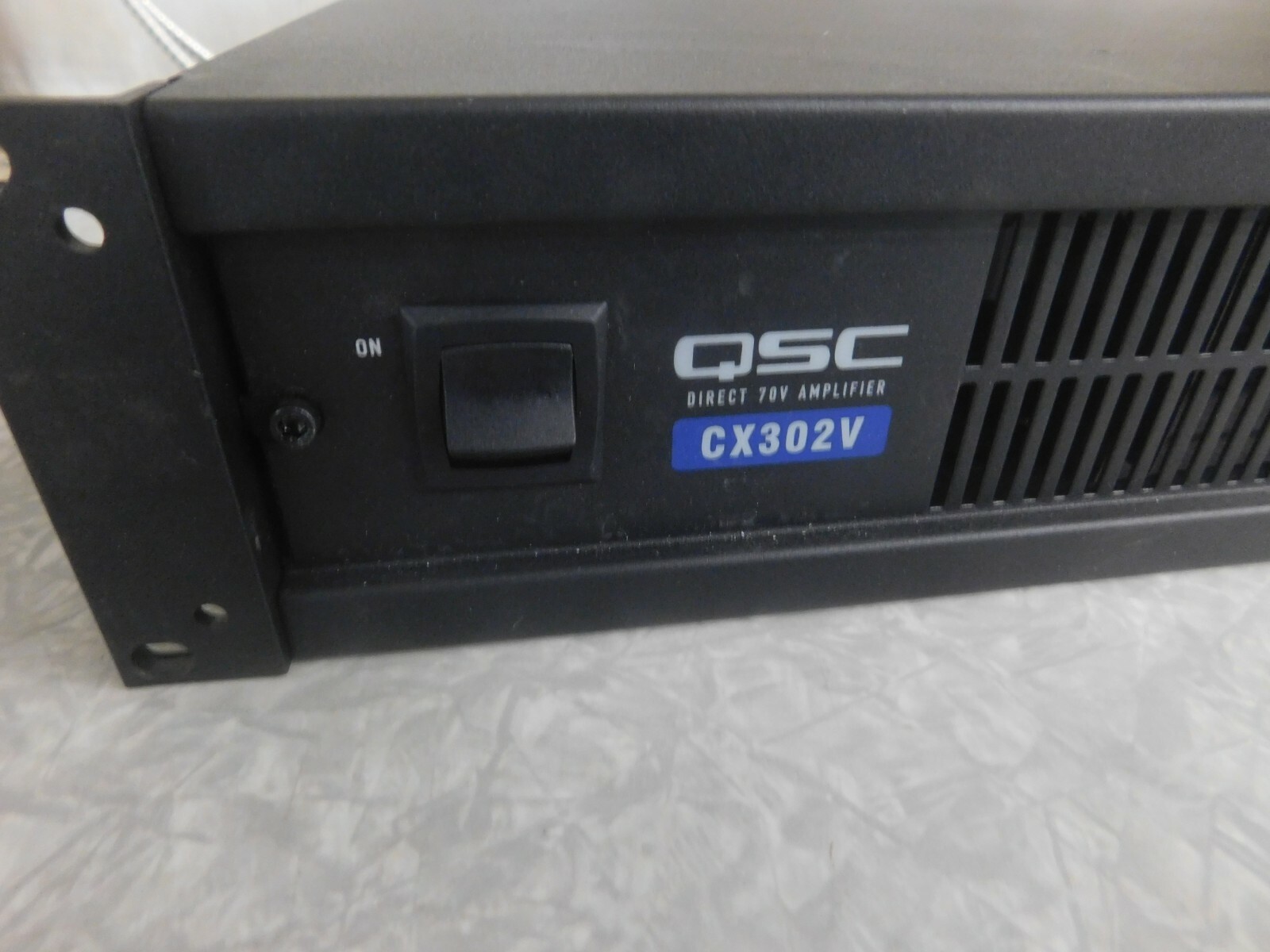 QSC CX302V Direct 2-Channel 70V Powered Amplifier